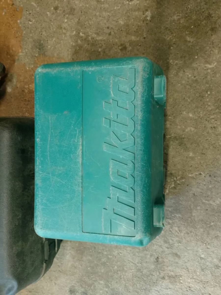 Makita saw - Image 4