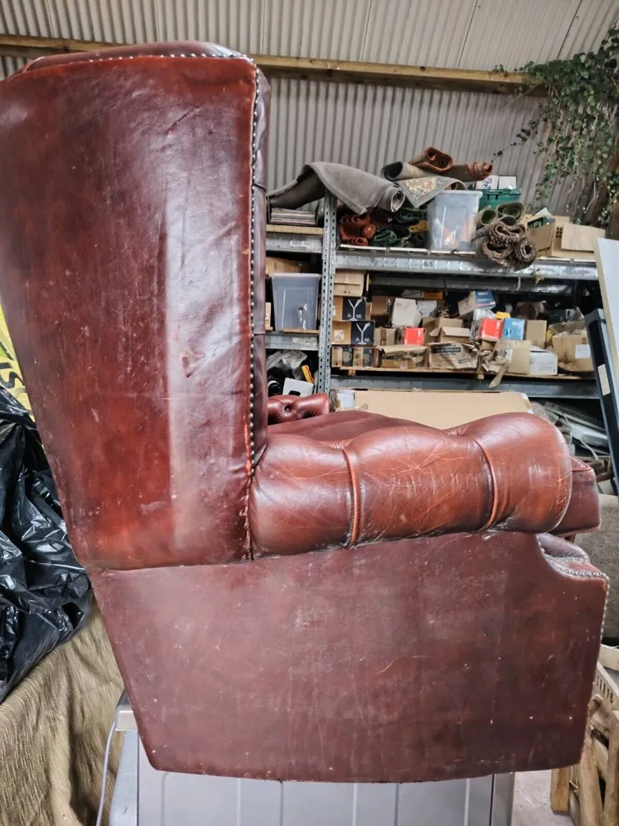 Chesterfield couch - Image 3