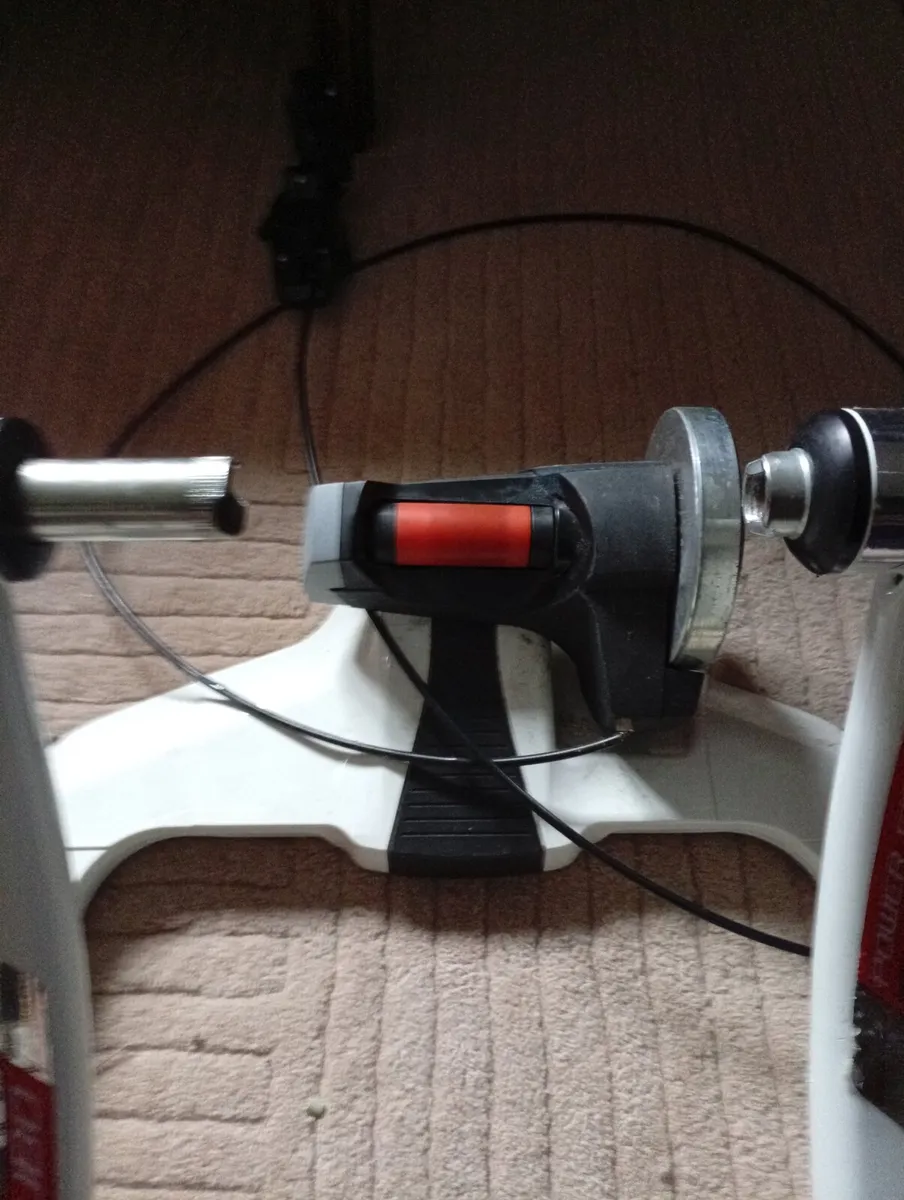 Turbo Trainer - Image 2