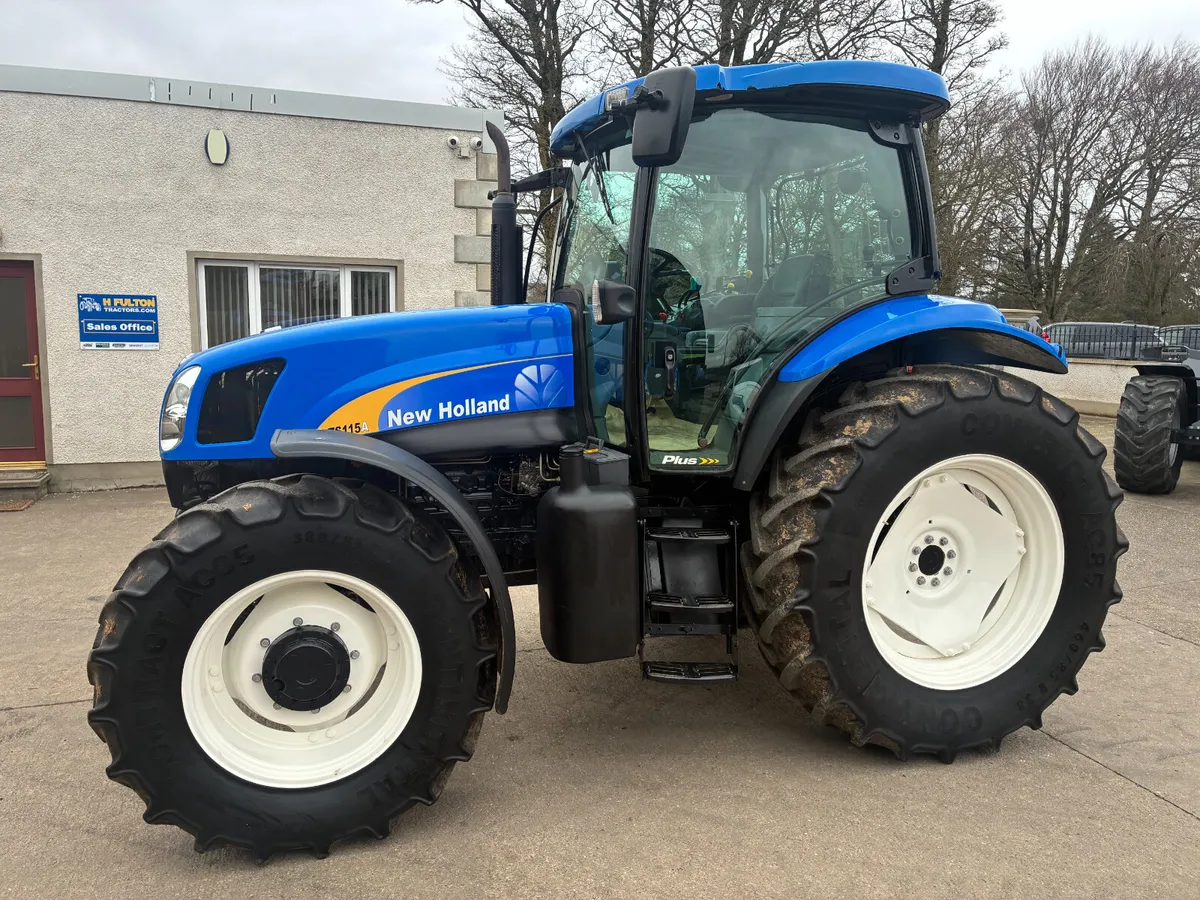 New Holland TS115A - Image 1