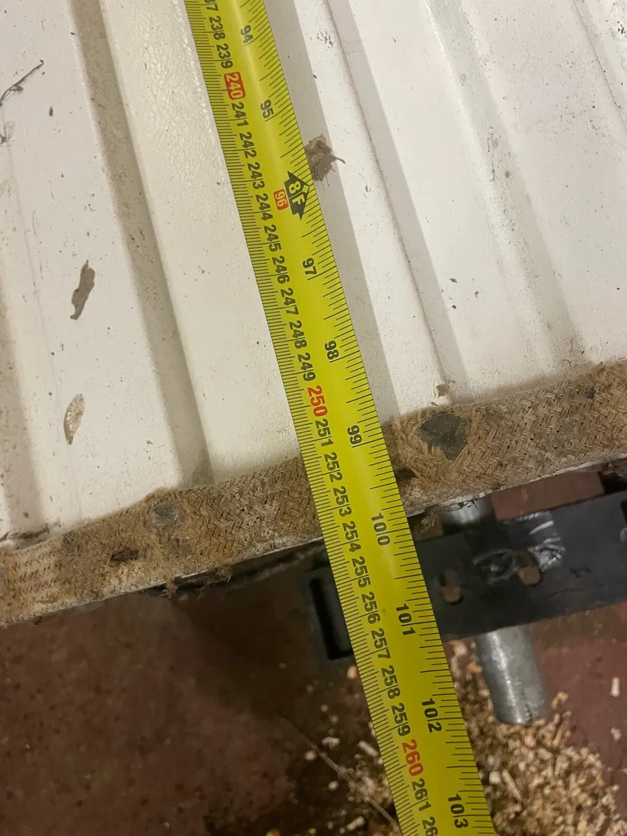 8ft Electric roller door - Image 4