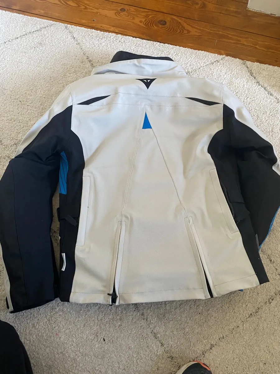 Women motorcycle jacket - Image 3