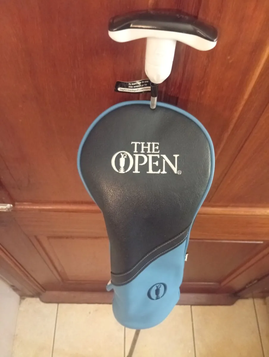 TaylorMade New Qi 35 Driver 10.5 Regular Flex - Image 1