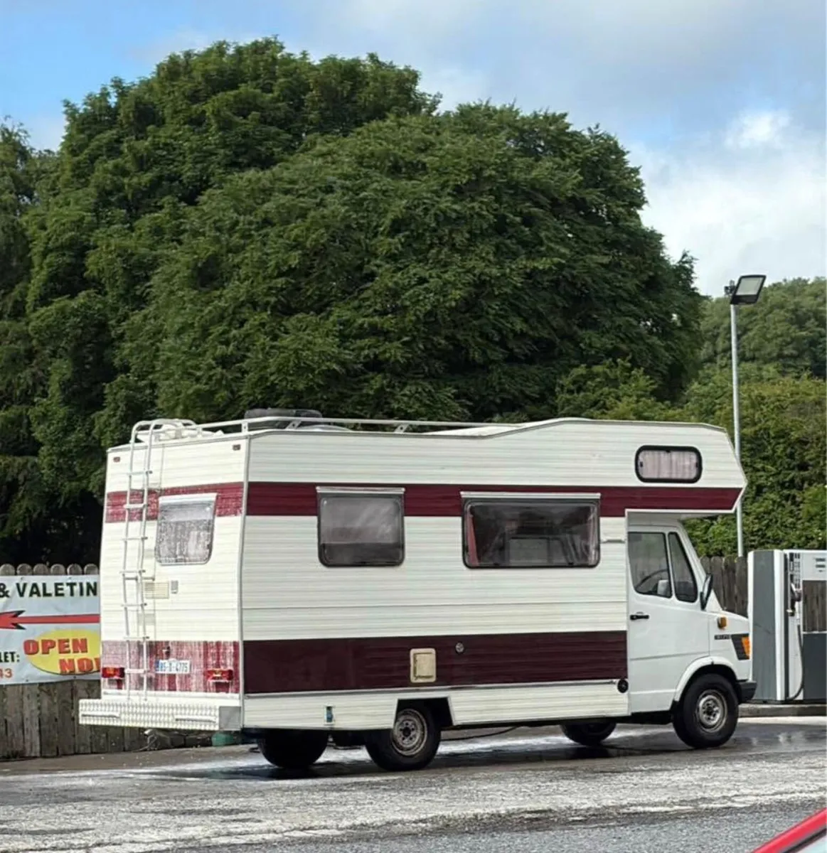 1985 Vintage Mercedes 307D Motorhome - Image 4