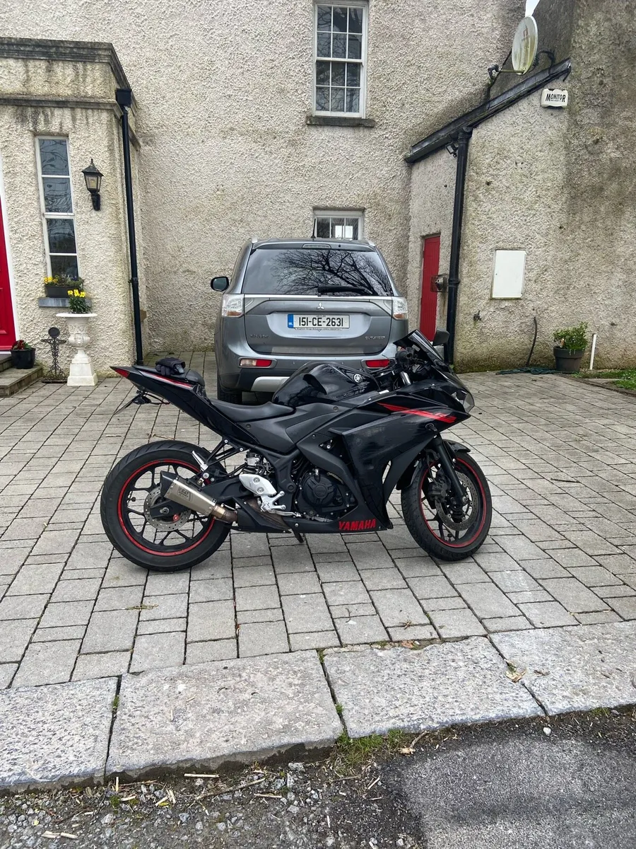 Yamaha R3 - Image 1