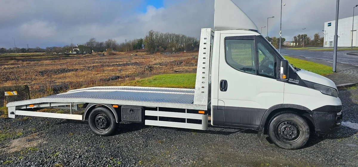 Recovery 2018 Iveco Daily 2.3 himatic cvrt/tax - Image 1