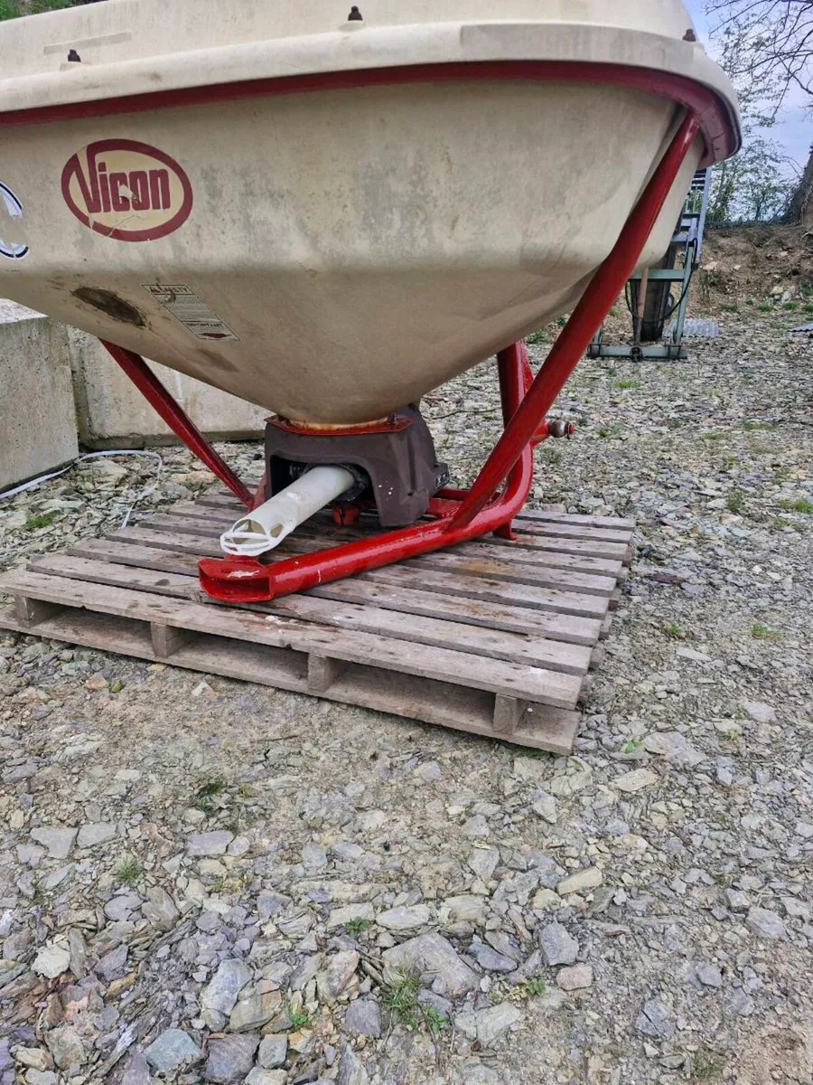 Vicon spreader - Image 3