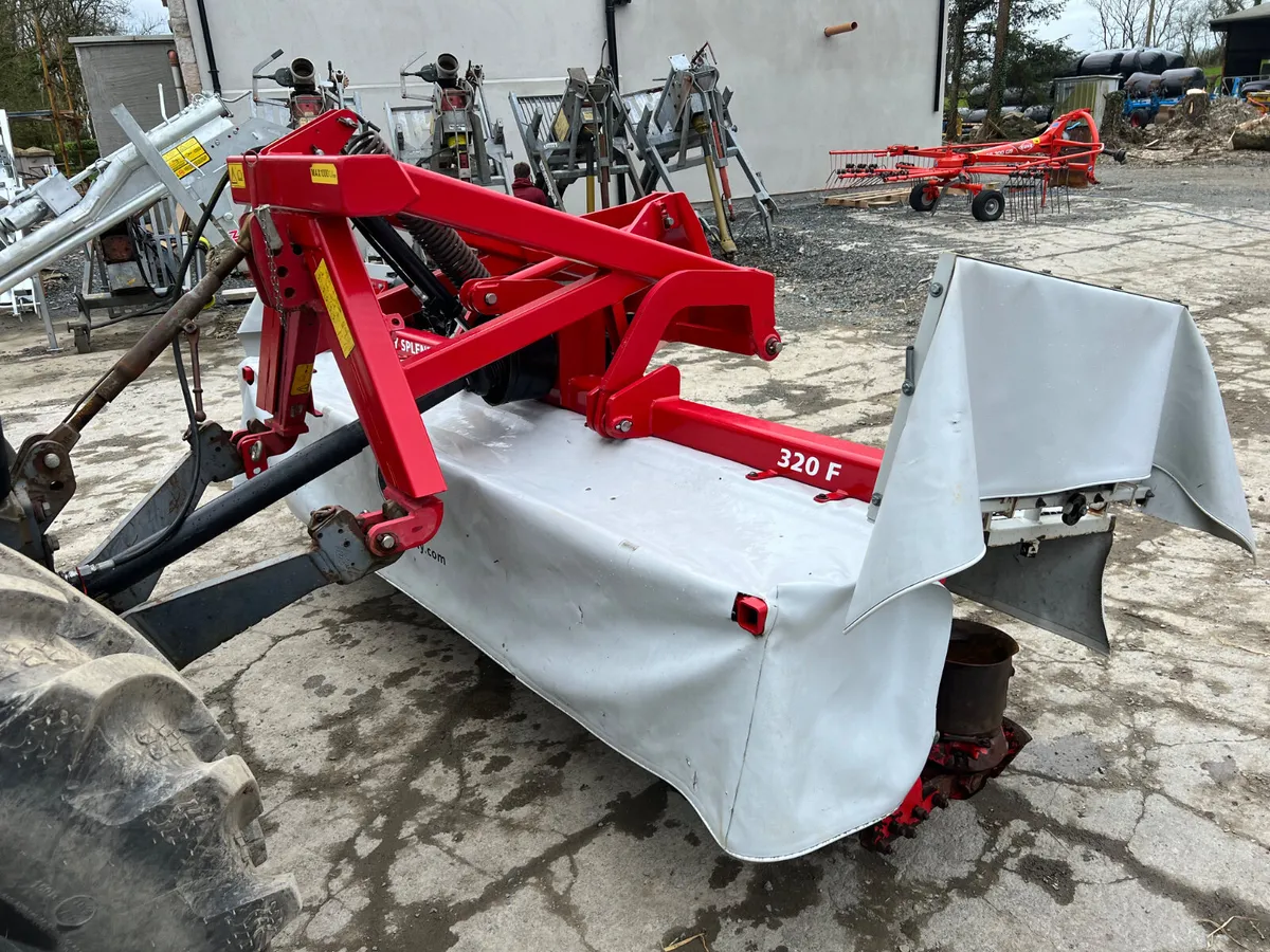 Lely 320 Front Mower - Image 2