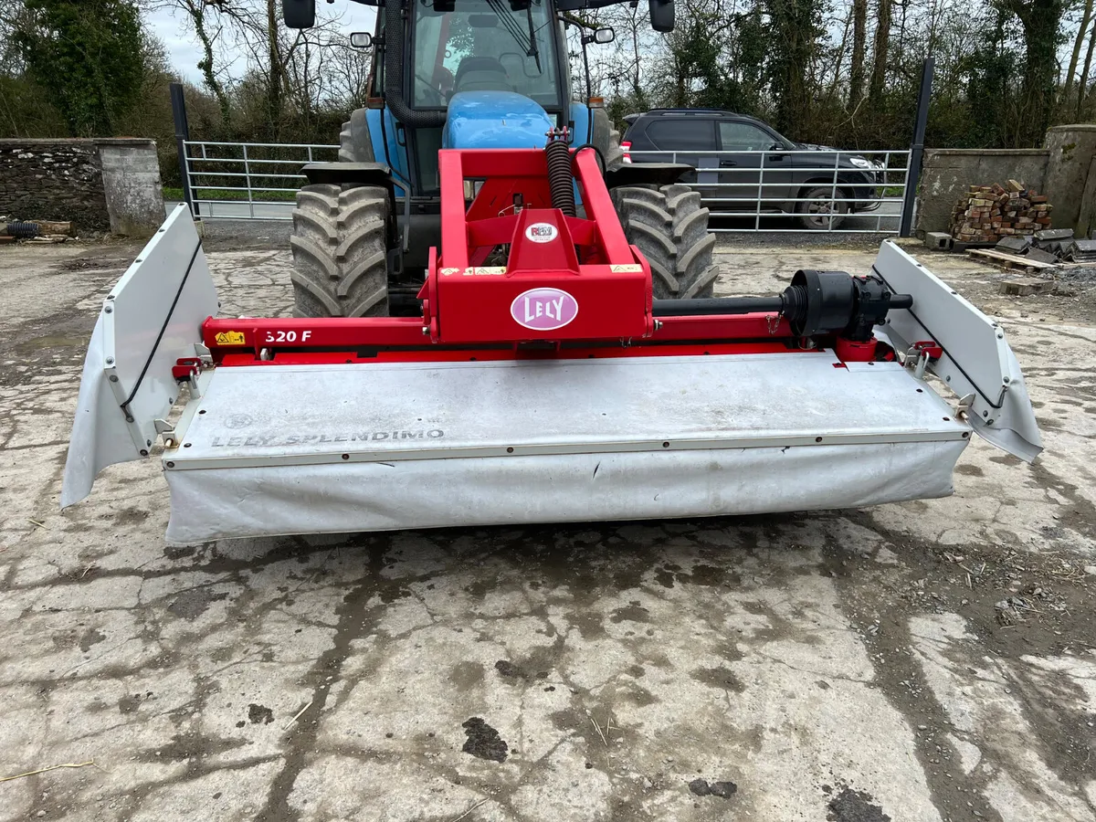 Lely 320 Front Mower - Image 1