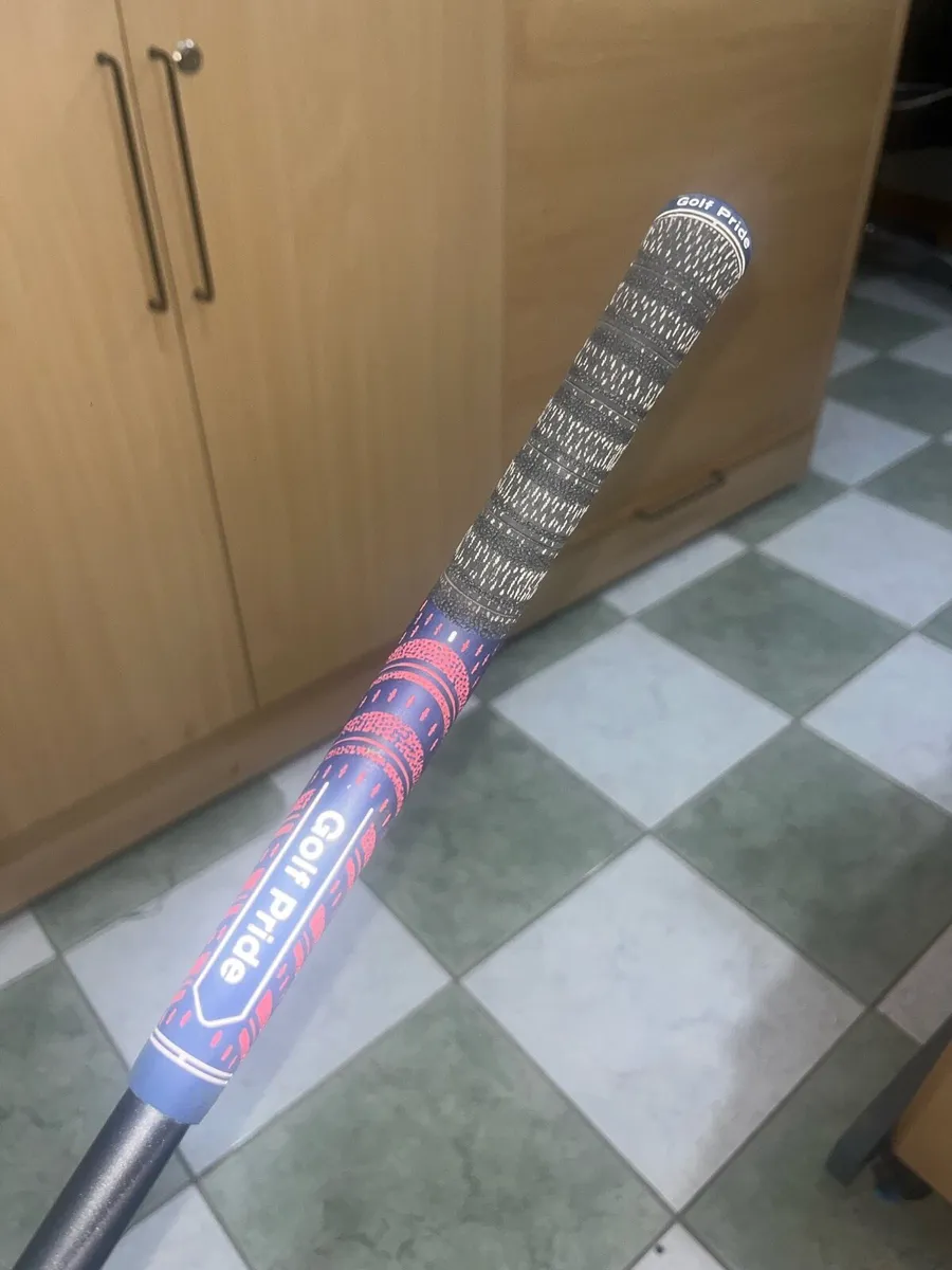 Taylormade m4 10.5 degree Driver upgraded shaft - Image 3