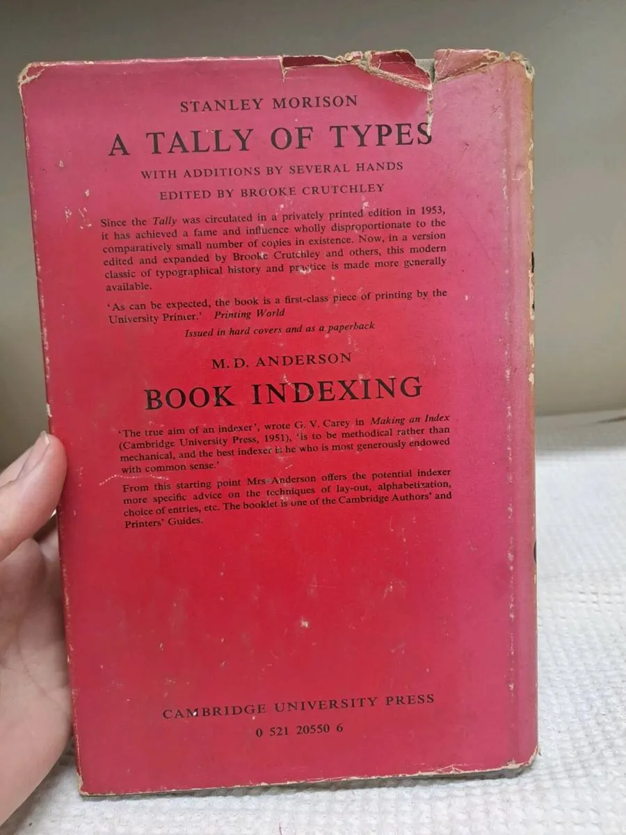 1st ed Copy-editing: The Cambridge Handbook - Image 2