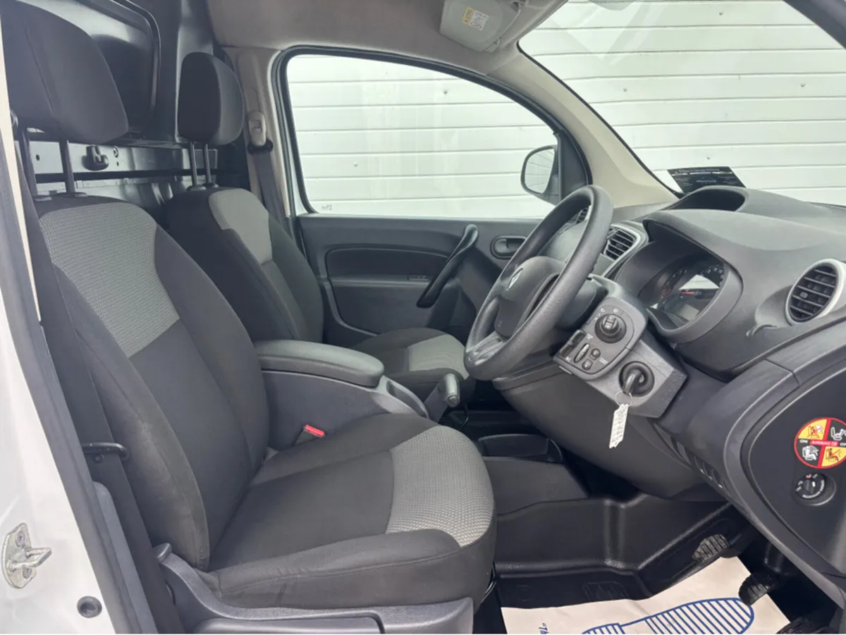 Renault Kangoo LWB DCI 115 BUSINESS M - Image 2