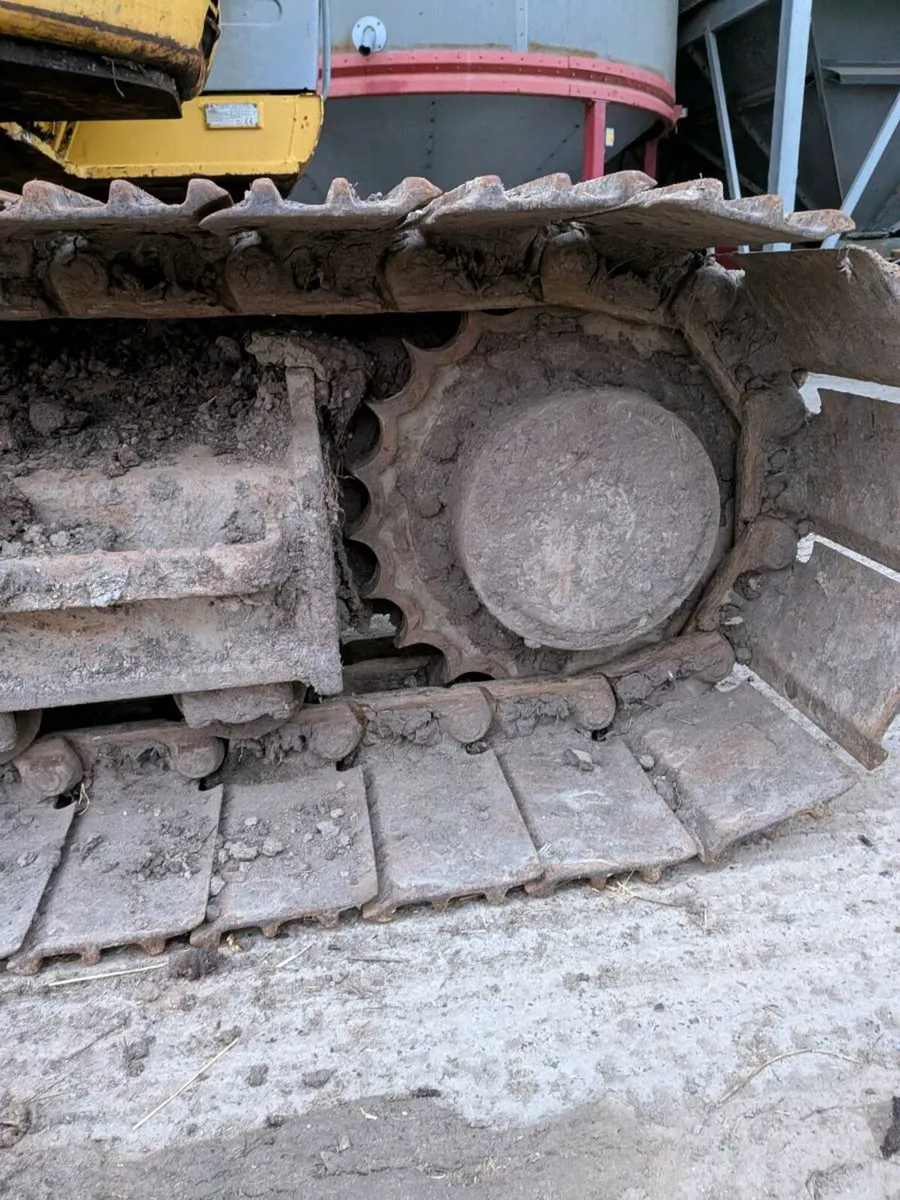 Newholland digger - Image 2