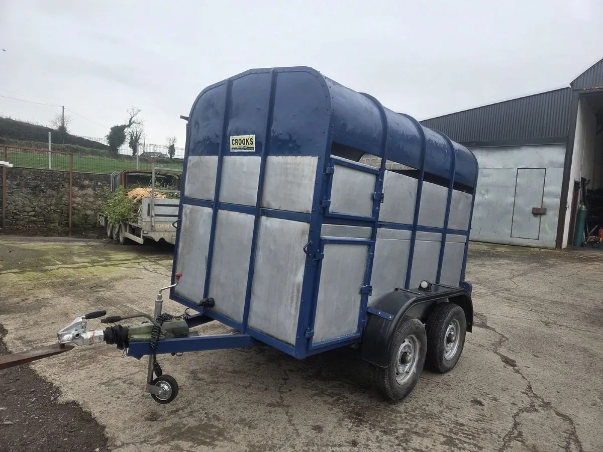 8x5 Crooks Livestock trailer - Image 1