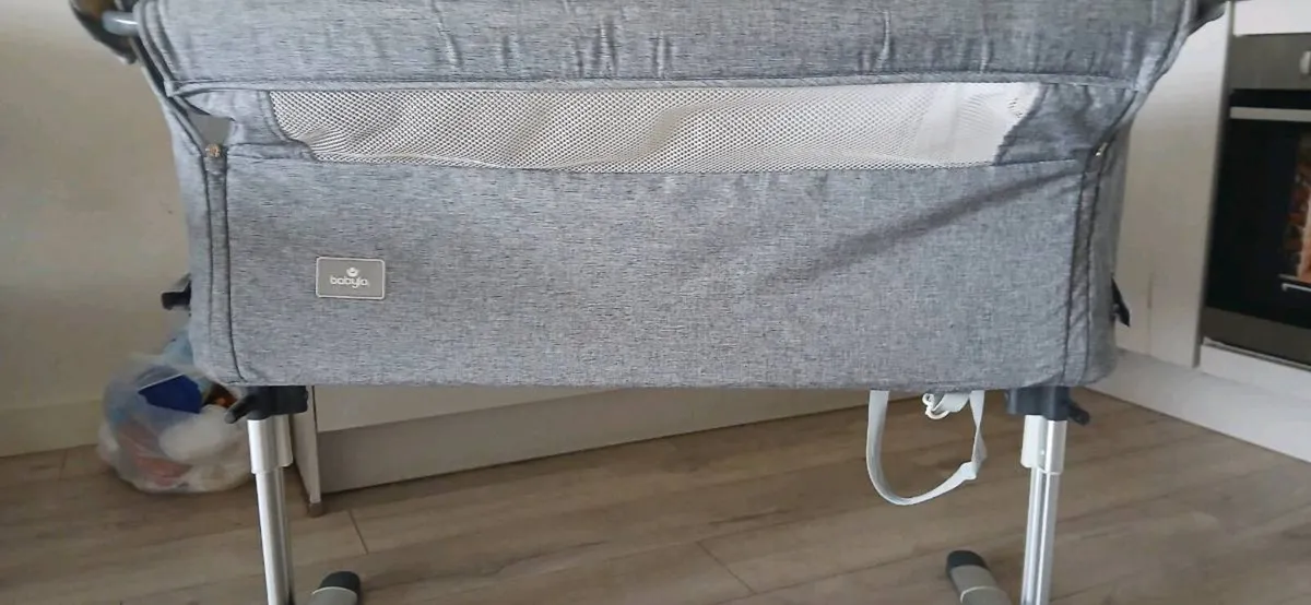 travel cot - Image 4