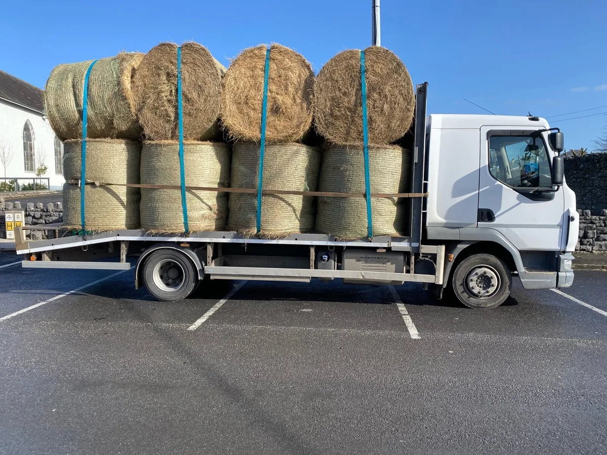 Top Quality Hay Delivered - Image 1