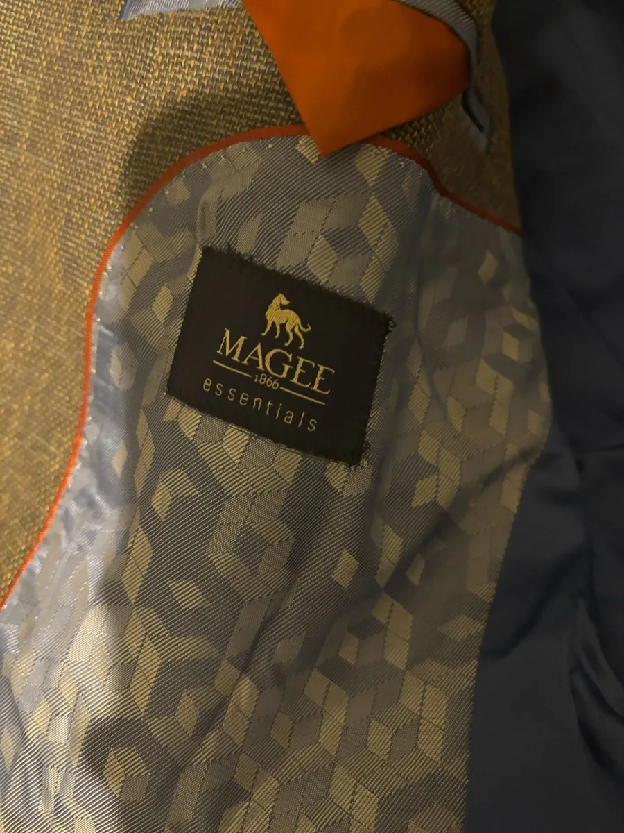 4 x Blazers / suit - Image 3