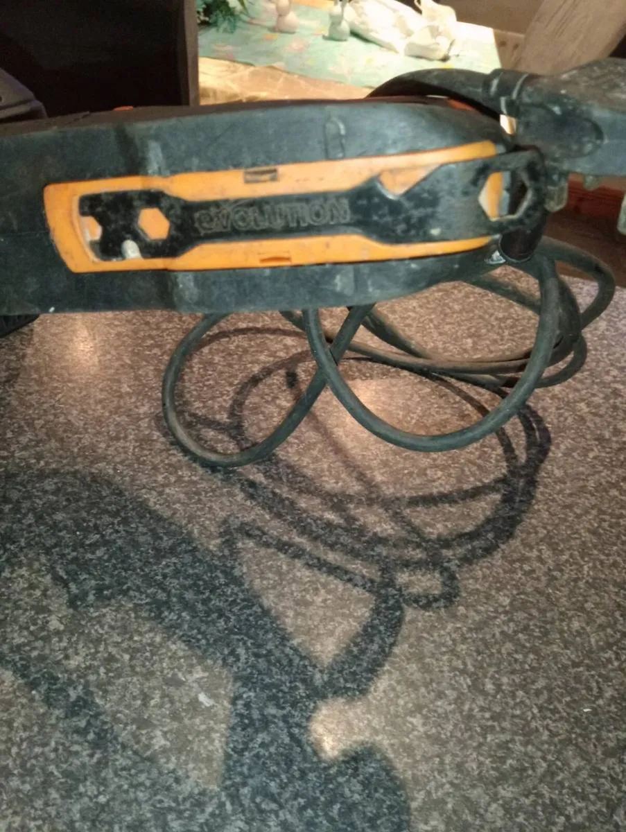 Evolution R300 DCT Electric consaw - Image 3