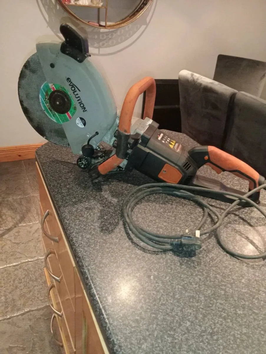 Evolution R300 DCT Electric consaw - Image 1