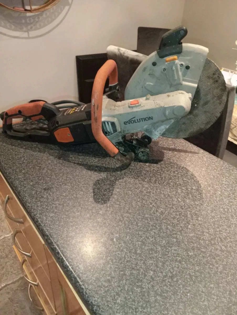 Evolution R300 DCT Electric consaw - Image 2