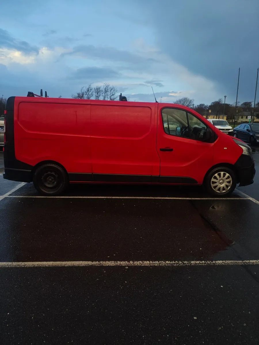 Nissan NV300 2017 - Image 3