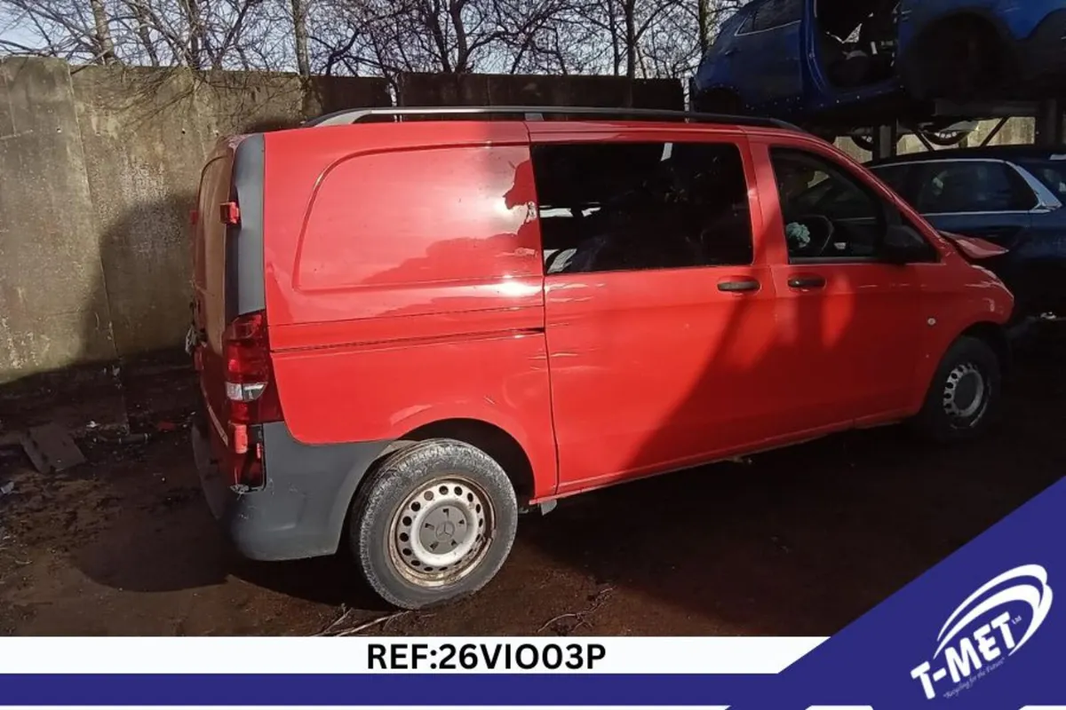 2017 MERCEDES VITO BREAKING FOR PARTS - Image 3