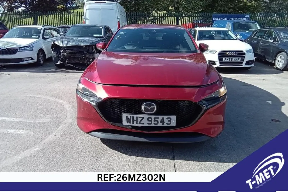 2019 MAZDA 3 BREAKING FOR PARTS - Image 2