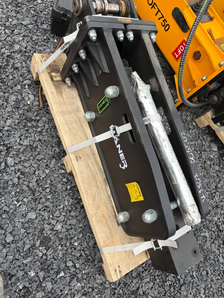 Unused Haner Rock breaker suit 3-5tonne - Image 2