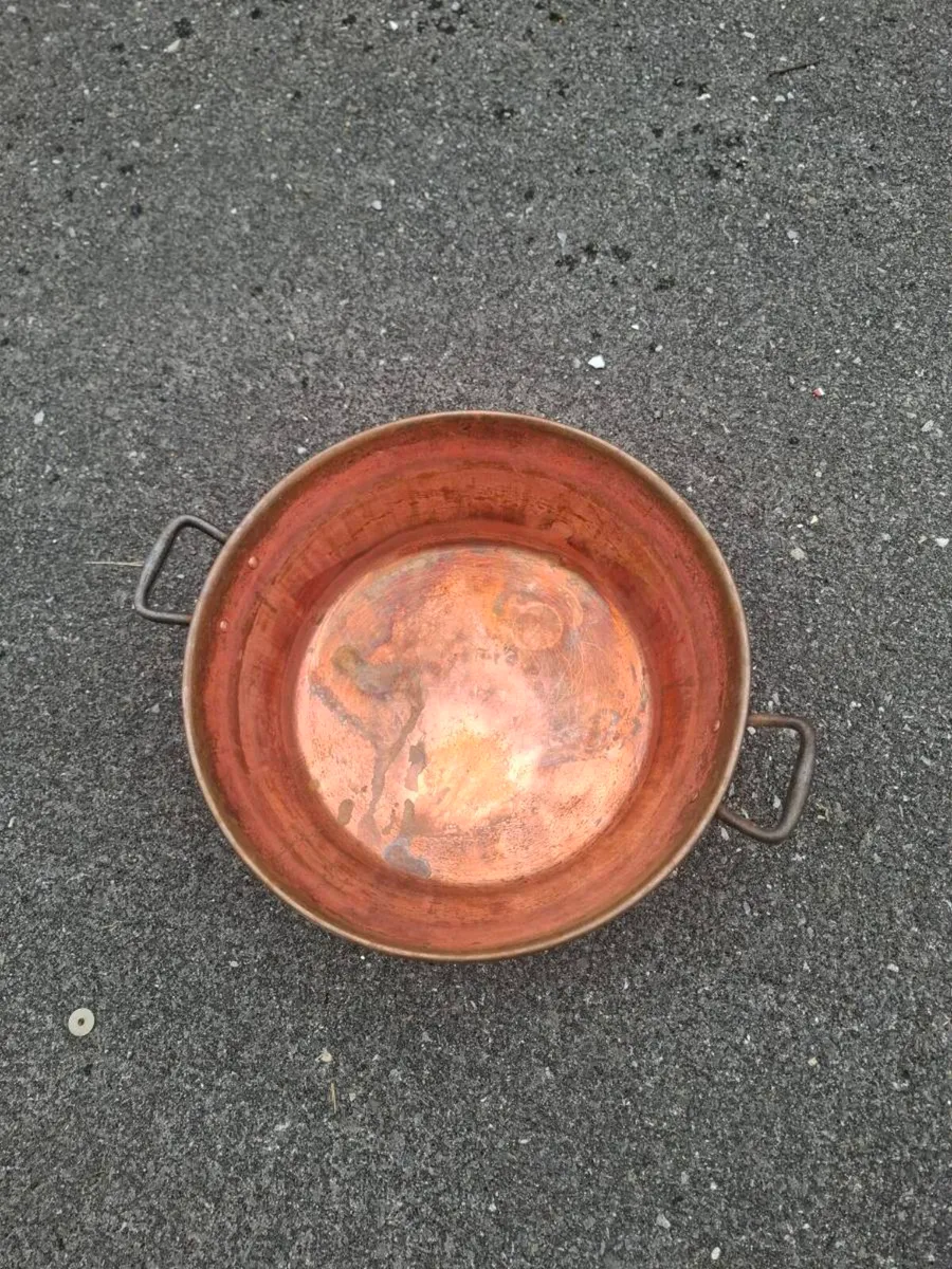 Copper 37cm jam pot postage possible - Image 1
