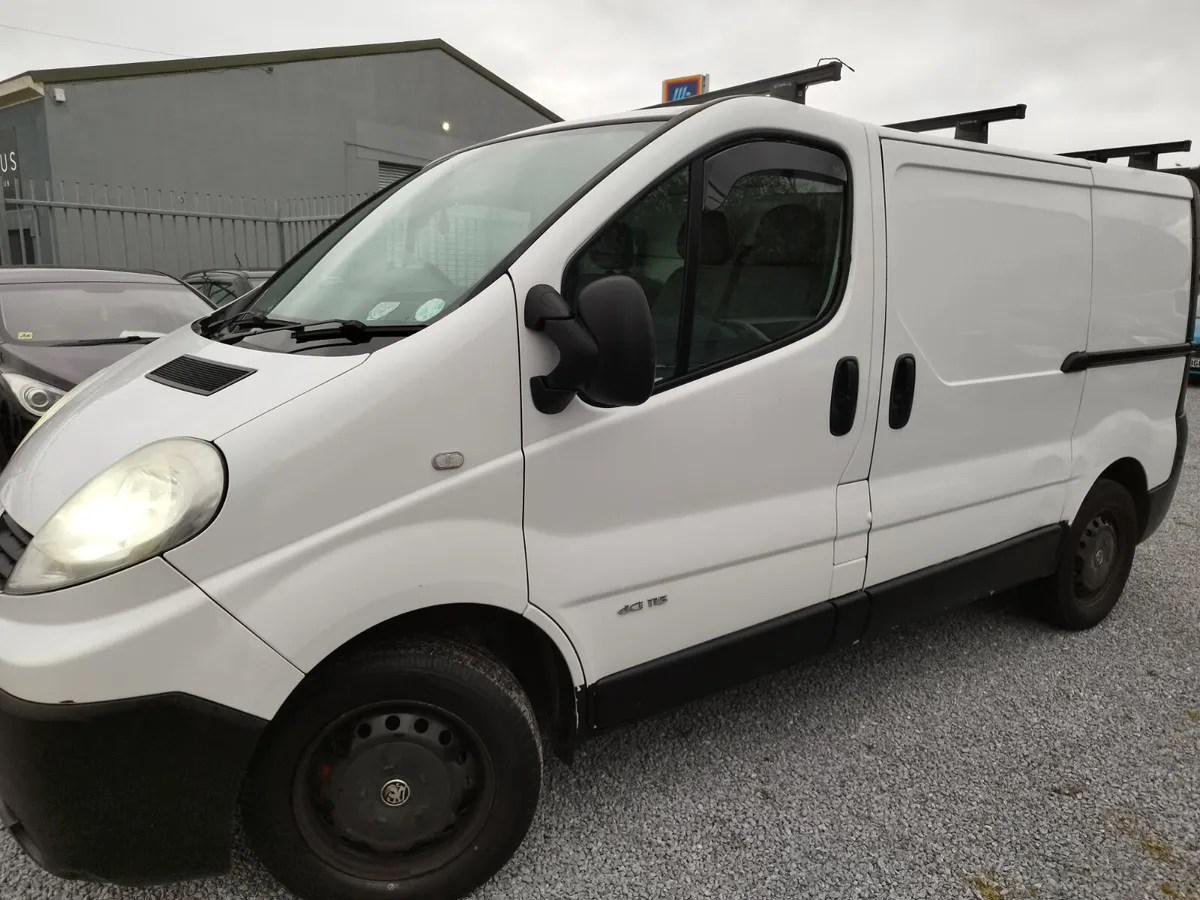 2014 Renault Trafic 2.0 dci swb - Image 2