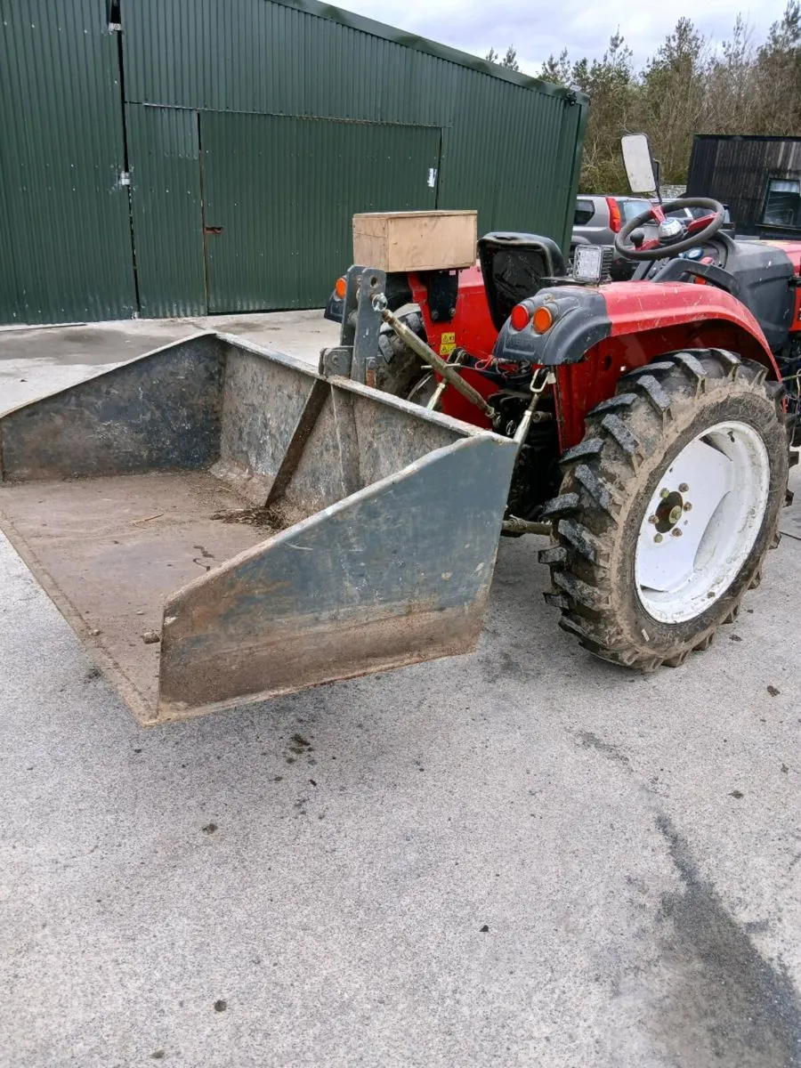 Compact Tractor - Image 4