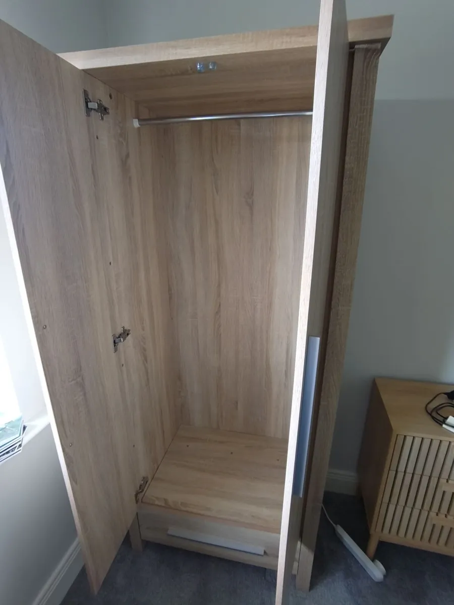 Wardrobe 184x77x50 - Image 2