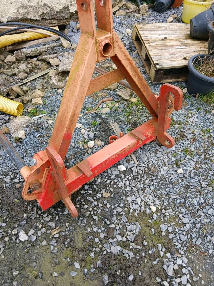 Spreader and spikes - Image 4