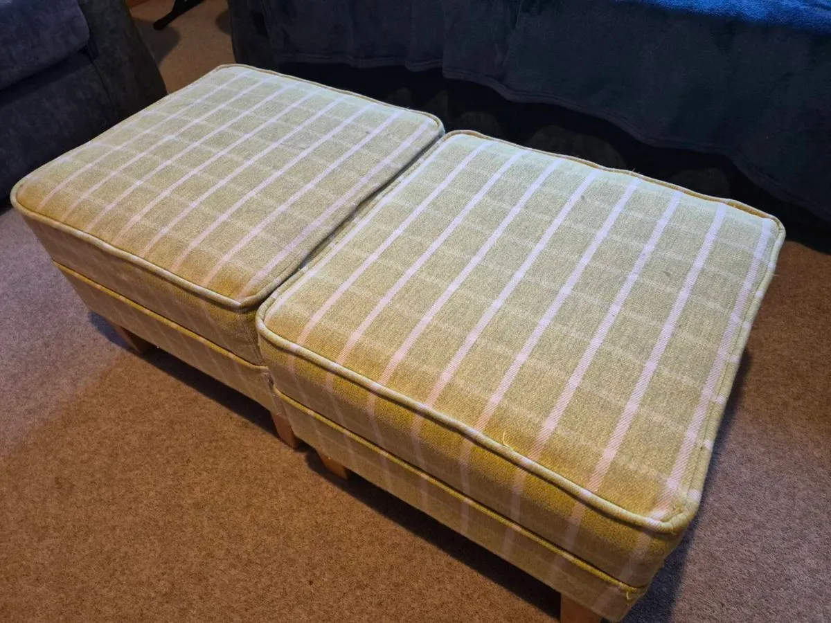 Tables, stools, lantern - Image 2