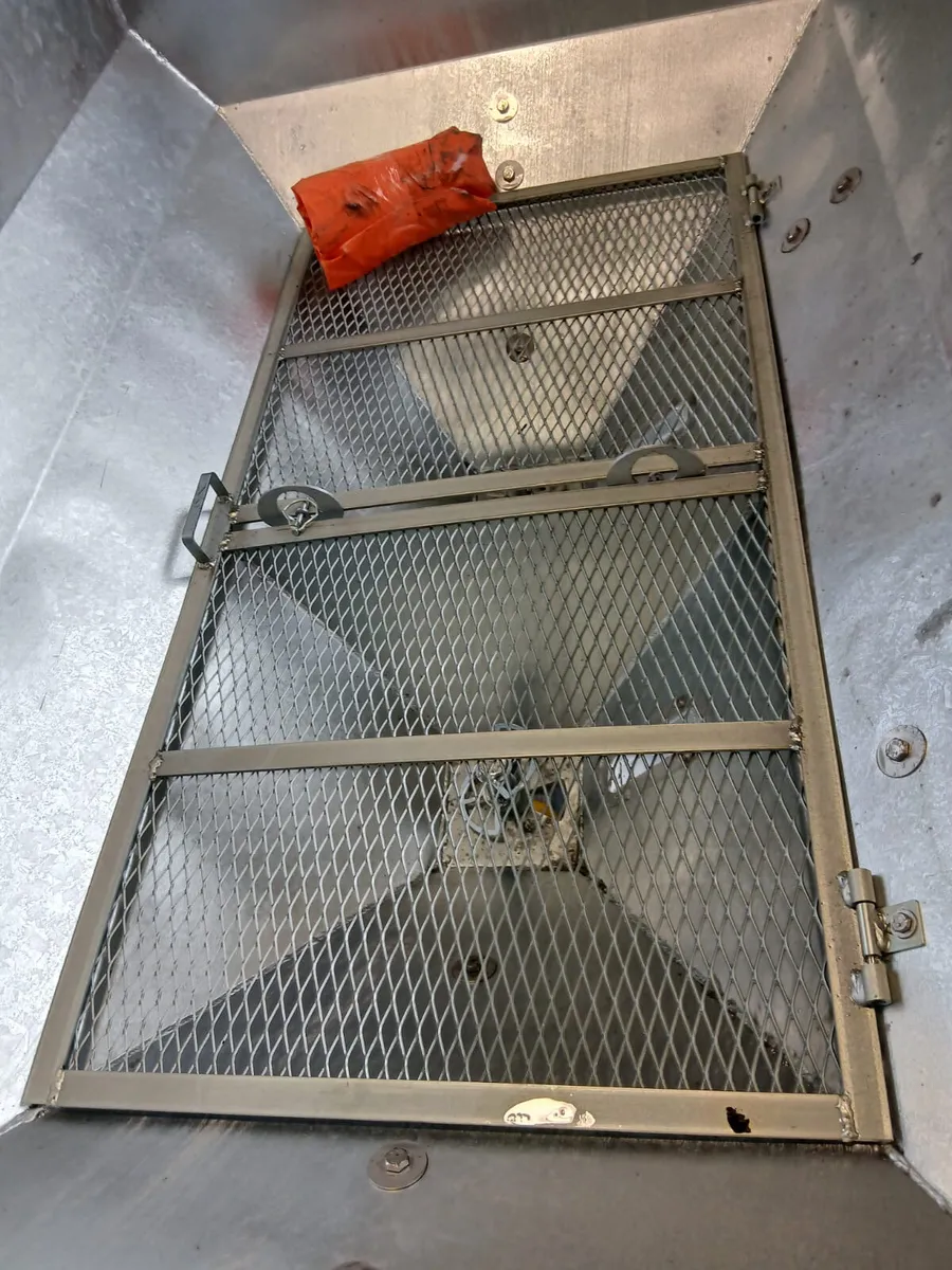 New Agrional Fertiliser spreader 1250 KG - Image 4