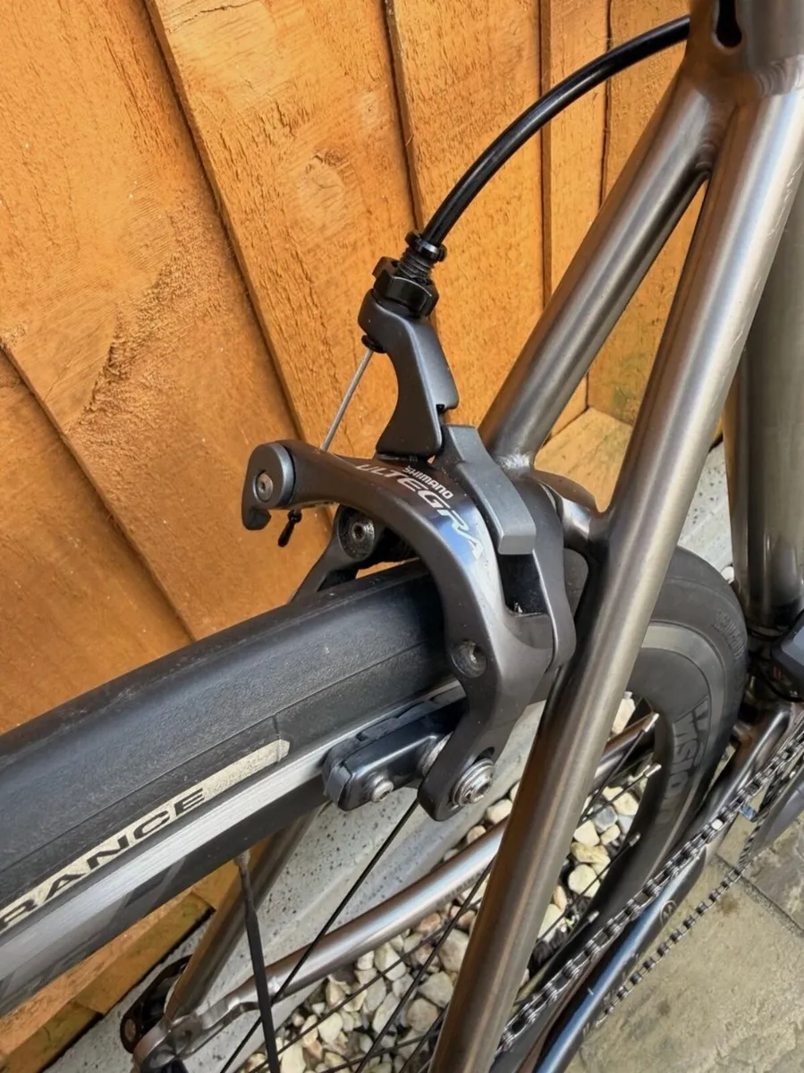 Van Nicholas Titanium Road Bike 52cm With Ultegra - Image 4