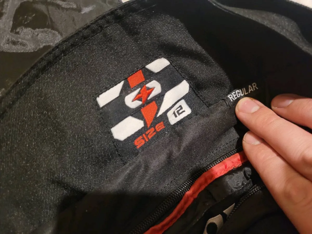 Women motorbike pants size 12 - Image 3