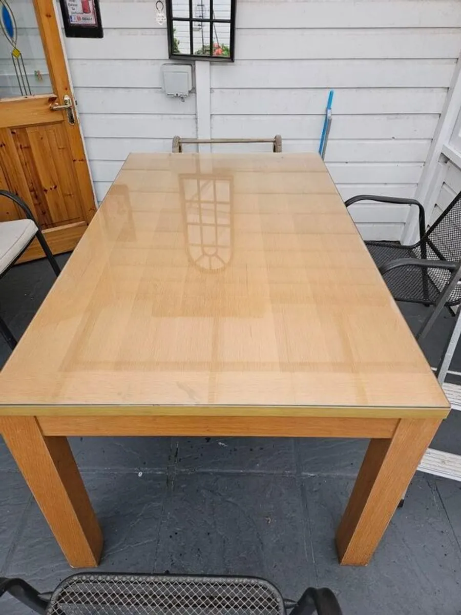 table - Image 3