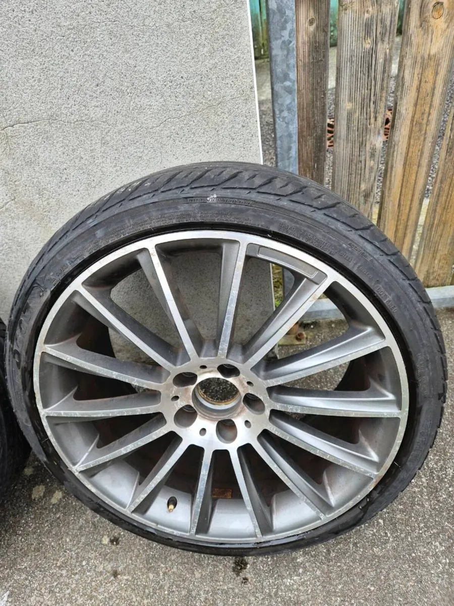 Mercedes 19" alloy wheels (Compressor) - Image 2