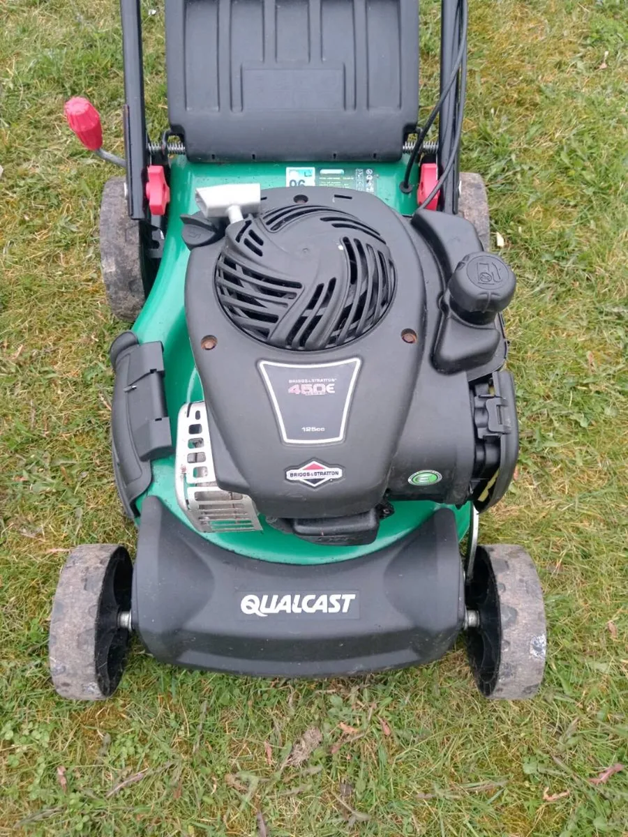 Lawnmowers - Image 2