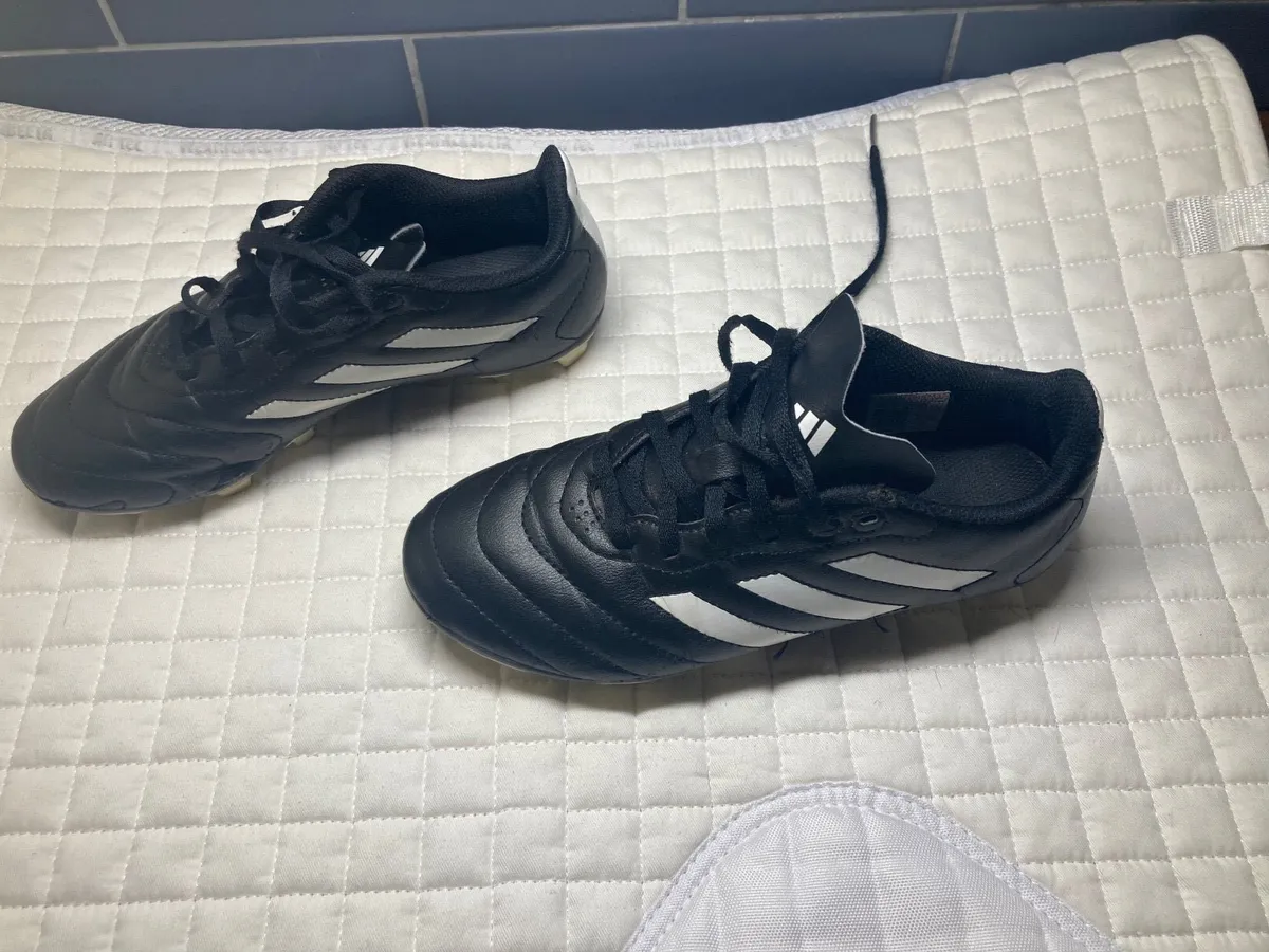 Adidas Kids Football boots - Image 2