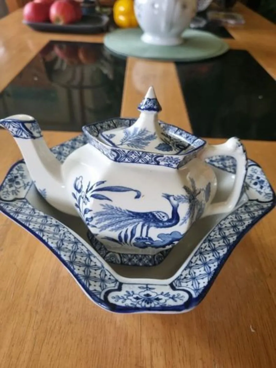 Wood & Sons England Yuan teapot and bowl - Image 3