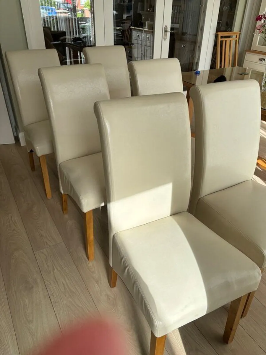 Dining chairs - Image 1