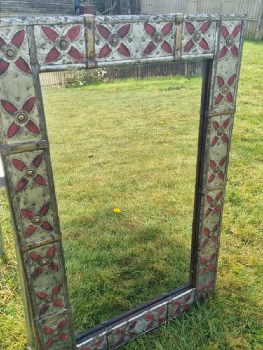 Handcrafted mirror in Syrian/Mexican style - Image 1