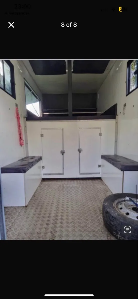 Horse lorry / horse van / horse box - Image 3