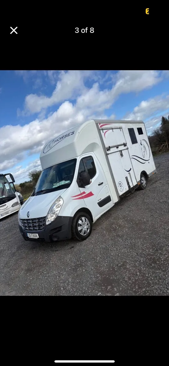Horse lorry / horse van / horse box - Image 1