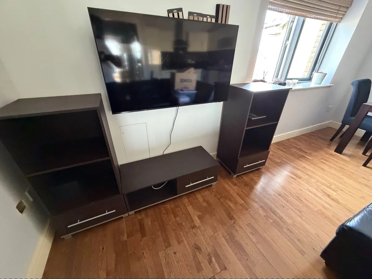 Tv units - Image 2
