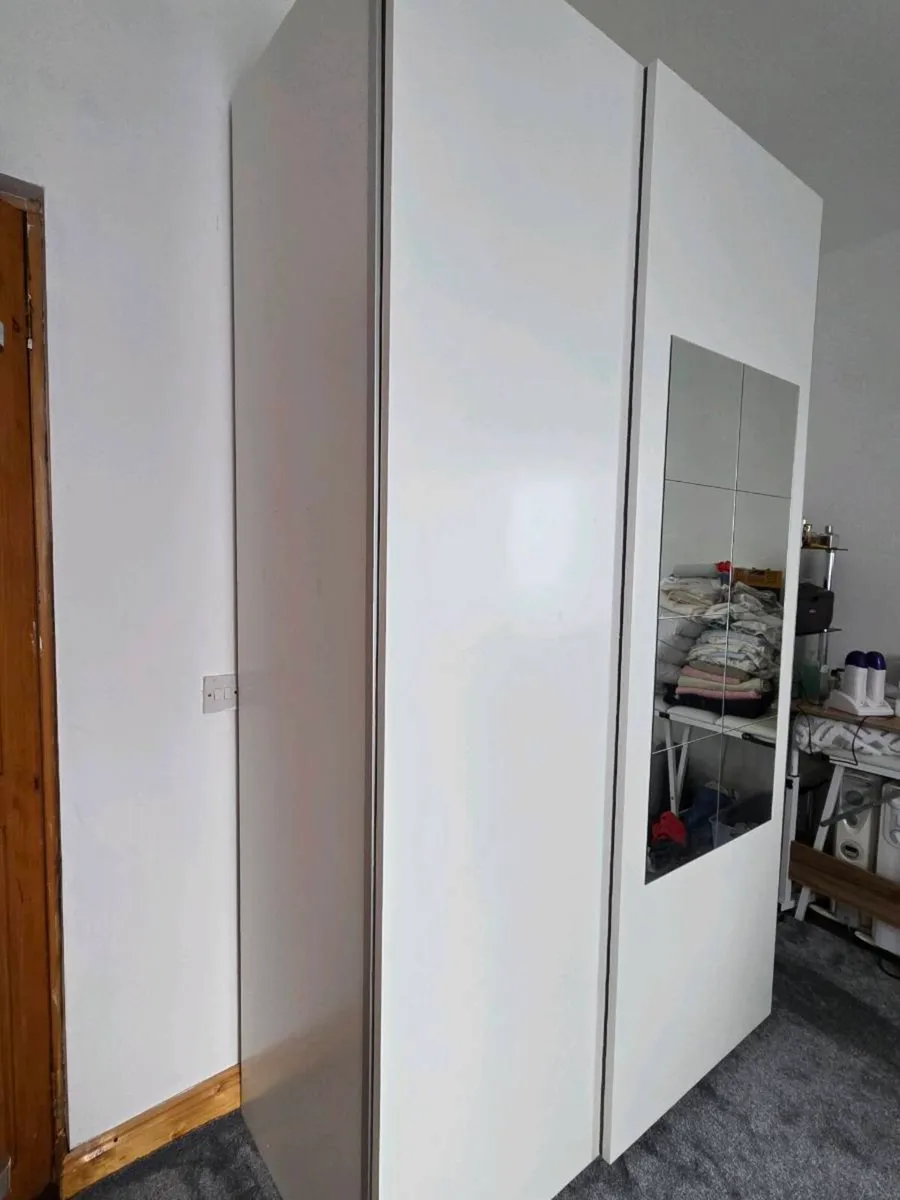 Sliding wardrobe IKEA - Image 1