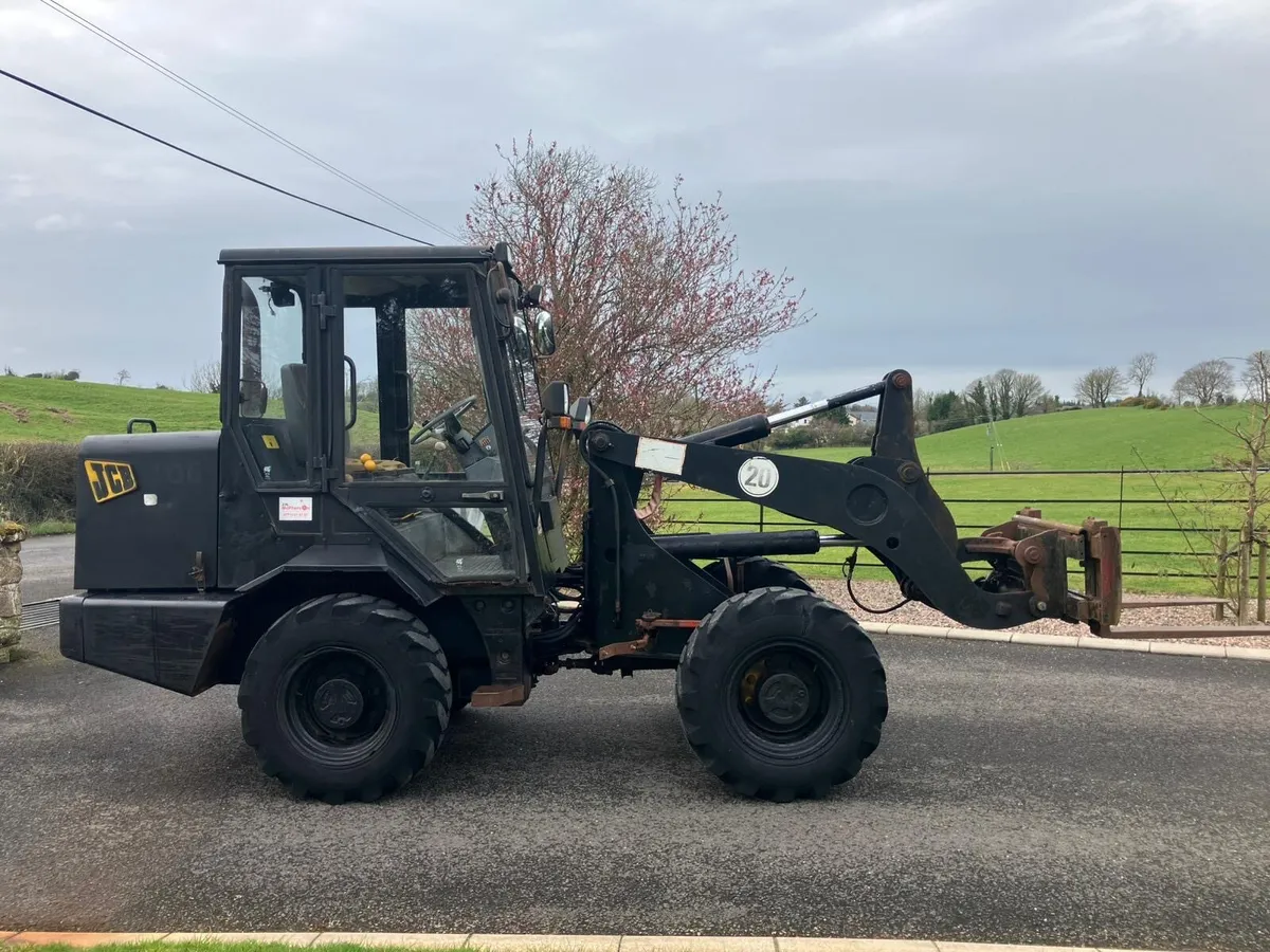 JCB LOADING SHOVEL - Image 2