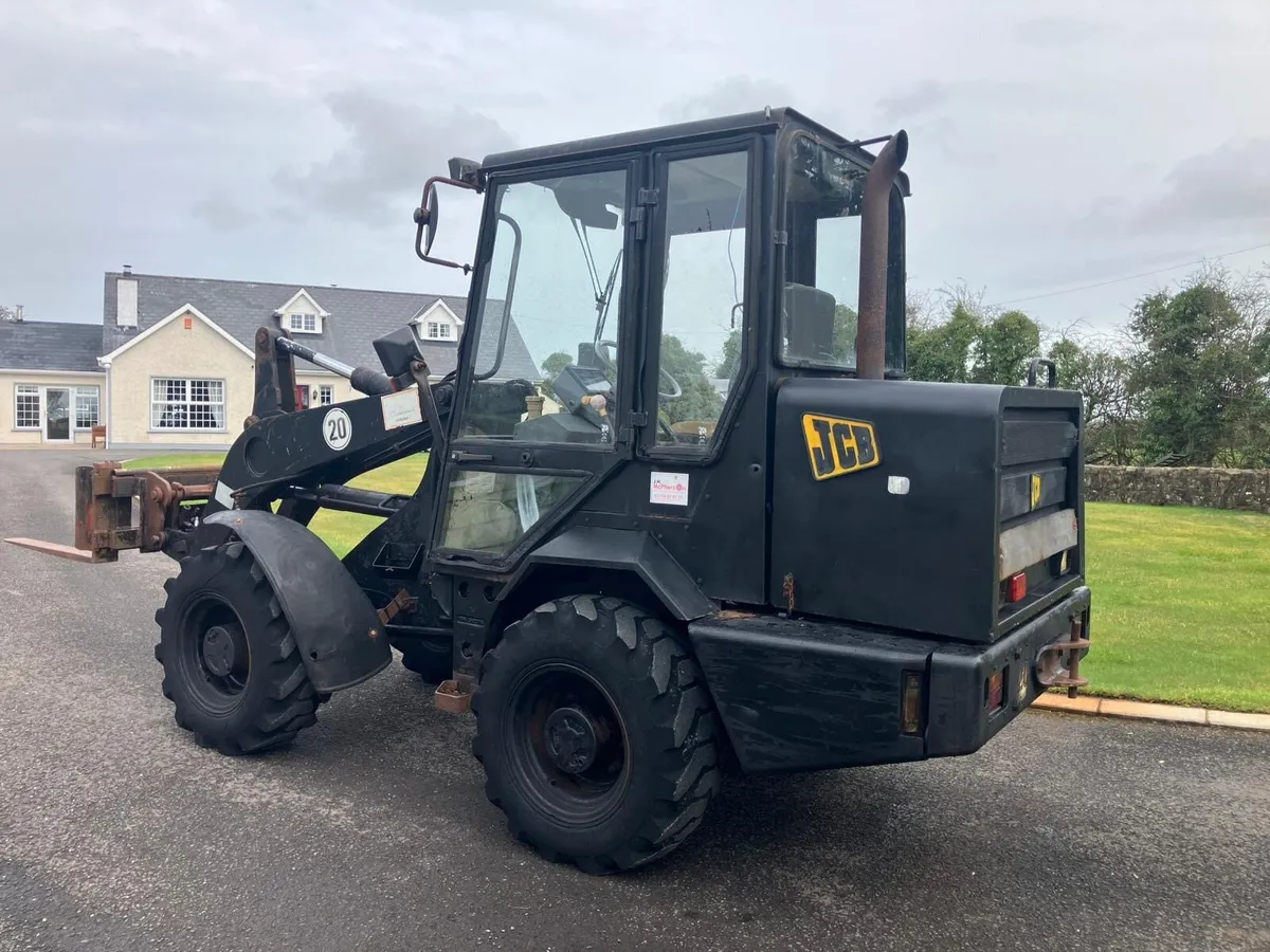 JCB LOADING SHOVEL - Image 4